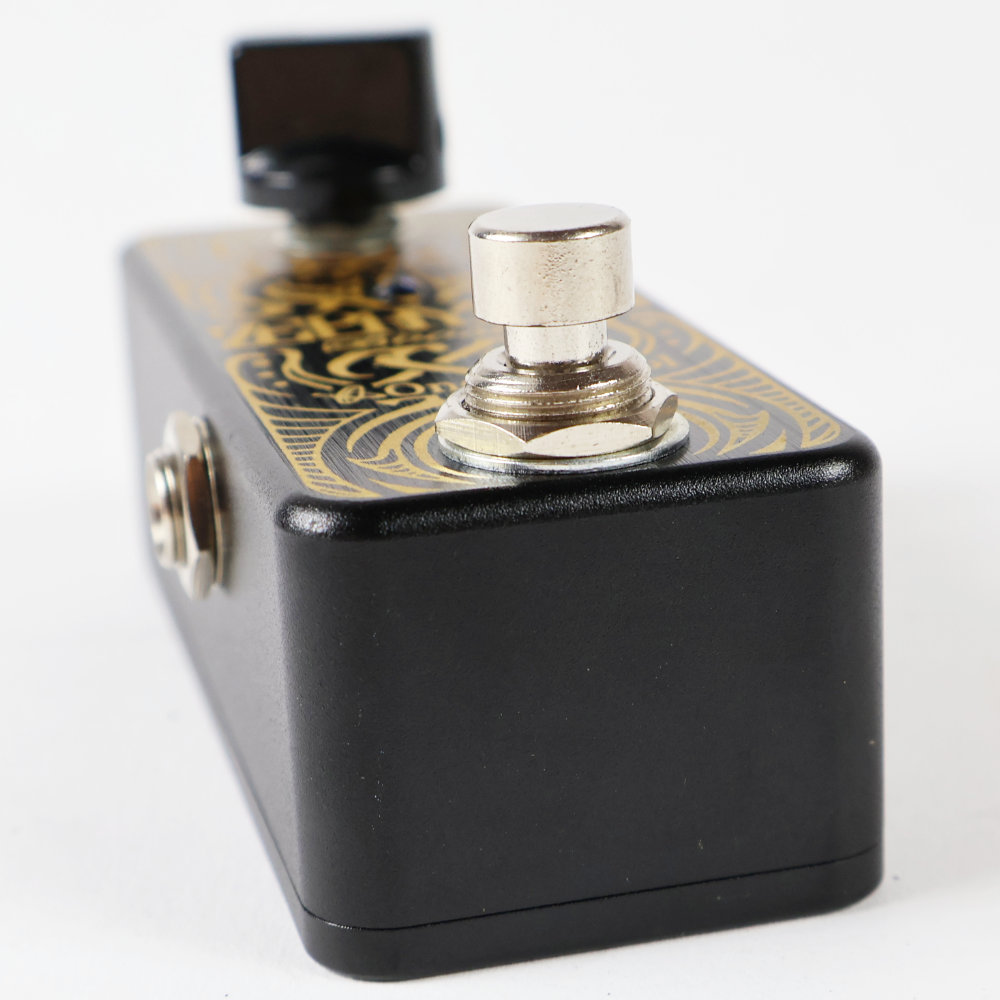 【中古】 クリーンブースター ONE CONTROL Zephyren Booster 側面