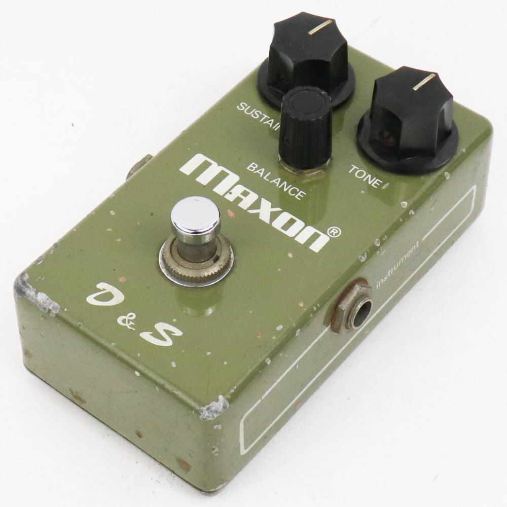 【中古】 ディストーションサスティナー MAXON D&S 本体画像 斜め 2