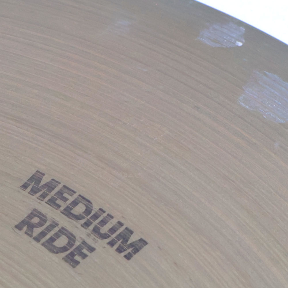【中古】 ライドシンバル ジルジャン ZILDJIAN A Zildjian MEDIUM RIDE 20インチ 70s〜80s ビンテージシンバル ロゴ、刻印
