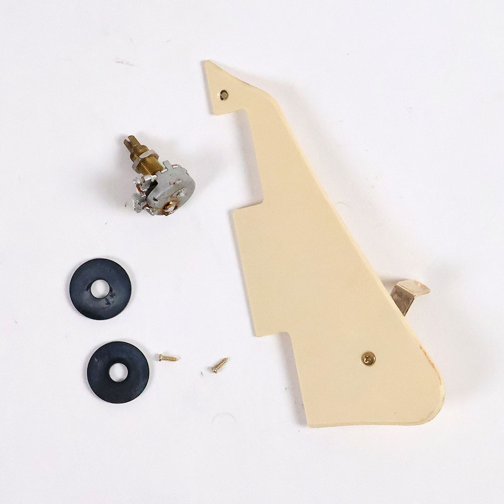 【中古】 エレキギター Gibson Les Paul Custom Wine Red 1997年製  ギブソン レスポールカスタム ワインレッド 付属品