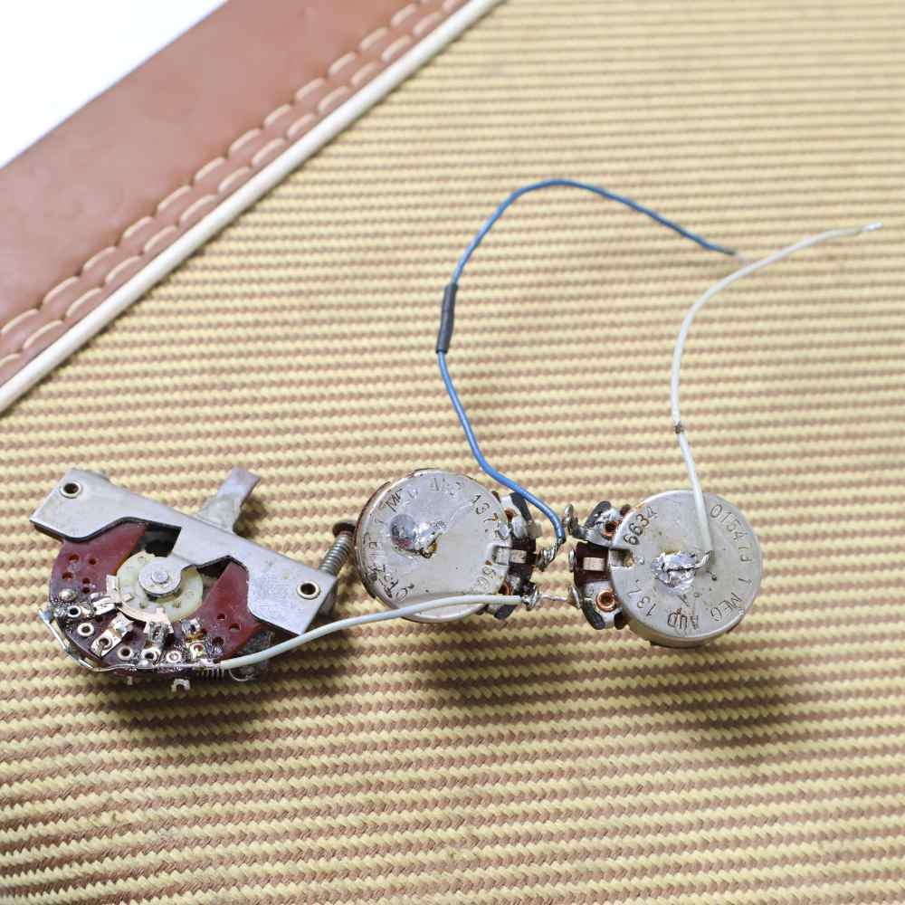 【中古】Fender Telecaster Thinline 1969年製 フェンダー テレキャスター シンライン エレキギター 付属品画像