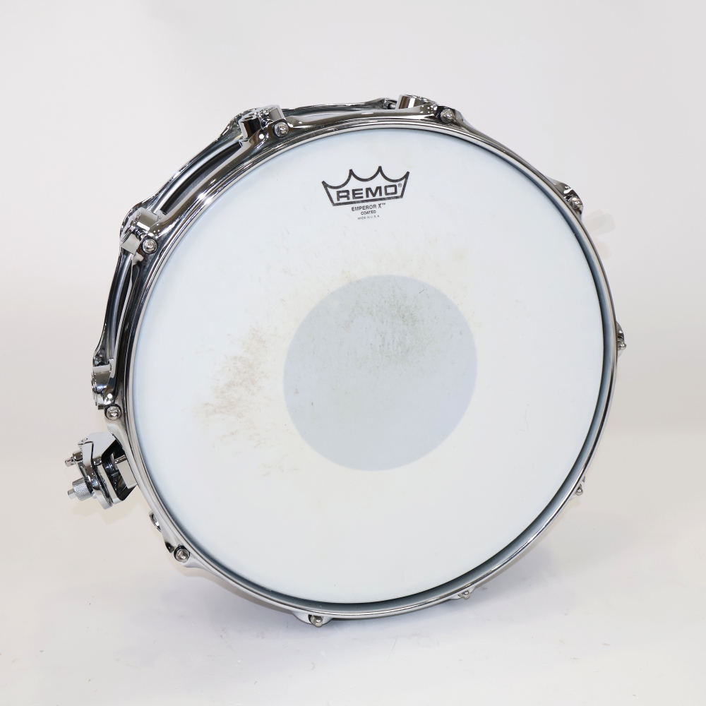 【中古】 スネアドラム DW DW-SBB-1455SD/BRASS/C Collector’s Black Stain over Brass Snare 14x5.5 詳細画像