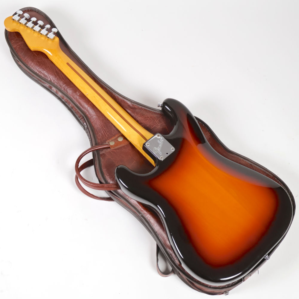 【中古】 Fender USA フェンダー STANDARD STRATOCASTER Brown Sunburst Dan Smith 1984年製 ストラトキャスター エレキギター ボディバック