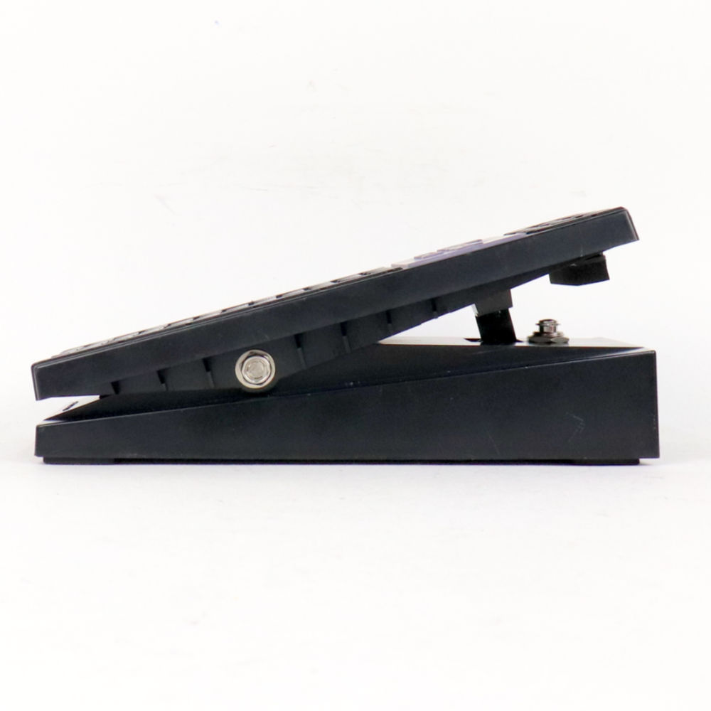 【中古】 ワウペダル エフェクター IBANEZ アイバニーズ WH10 V1.5 オリジナル 後期型 ブラック ギターエフェクター 右サイド
