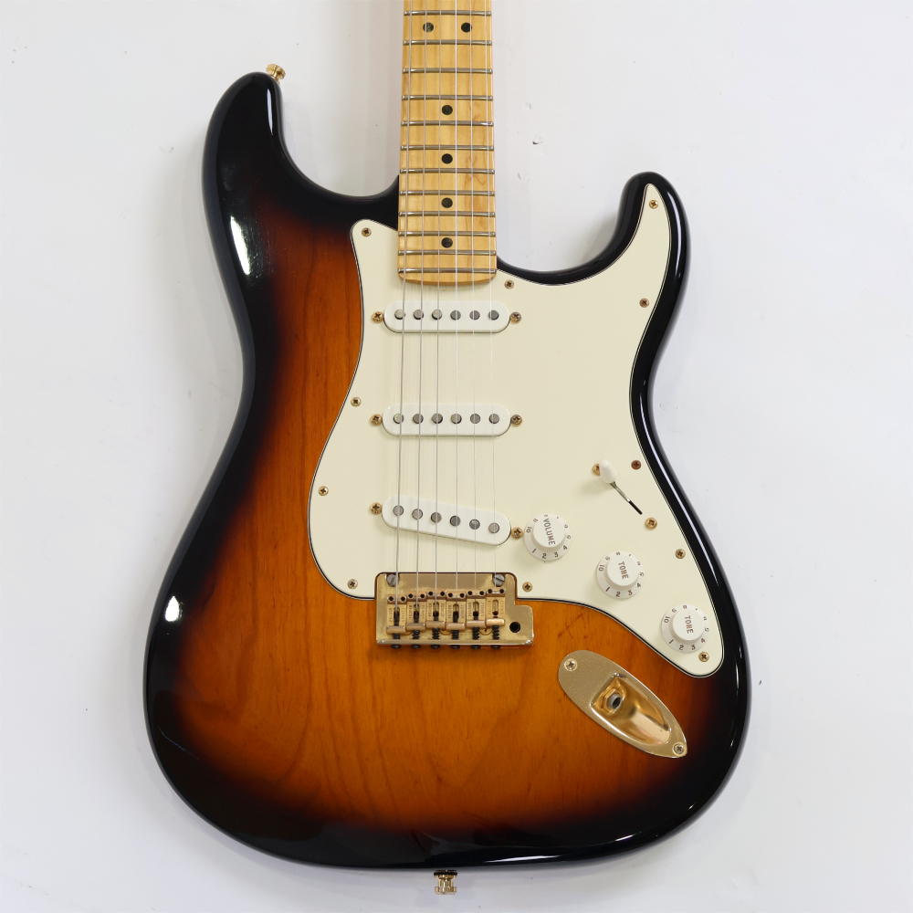【中古】 Fender USA フェンダー 60th Anniversary Commemorative Stratocaster 2-Color Sunburst ストラトキャスター エレキギター 詳細画像