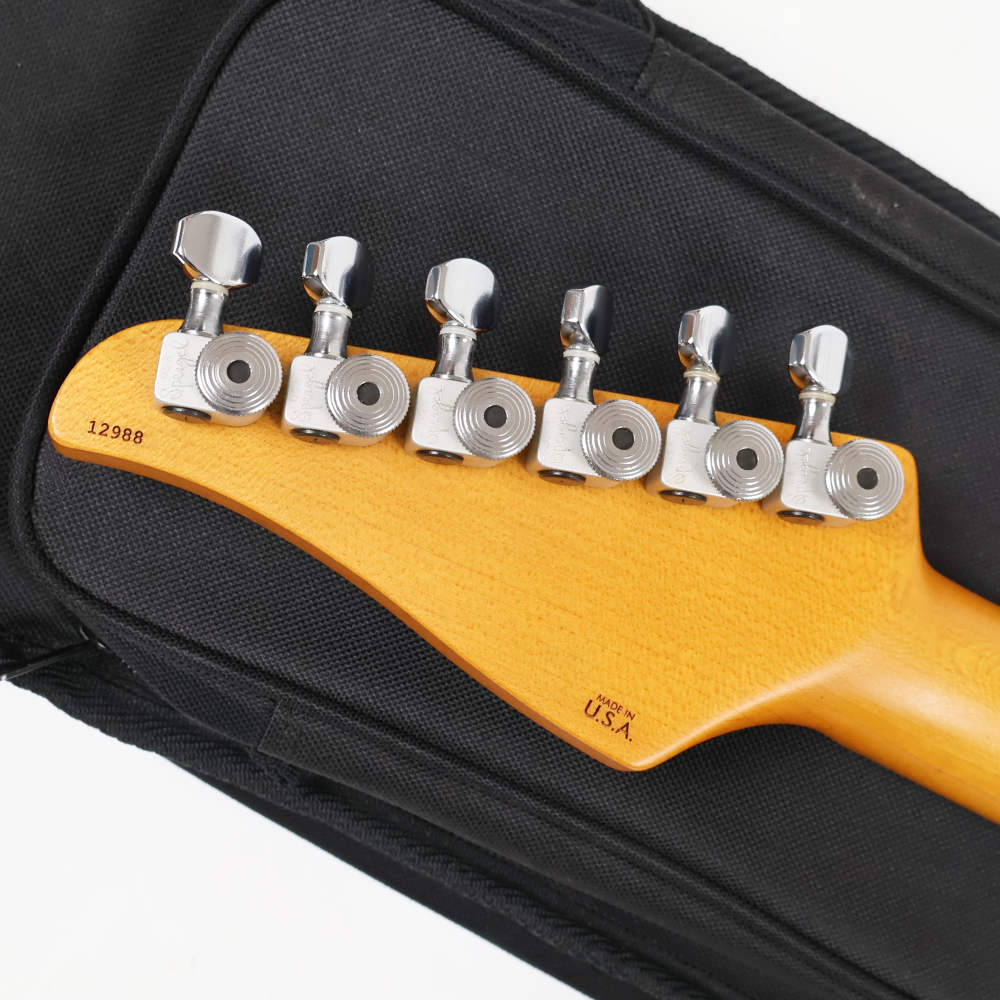 【中古】 エレキギター Suhr Classic S Black Maple SSS FLピックアップ搭載 1万番台シリアル 3.50kg サー クラシック ストラトスタイル ヘッド裏画像