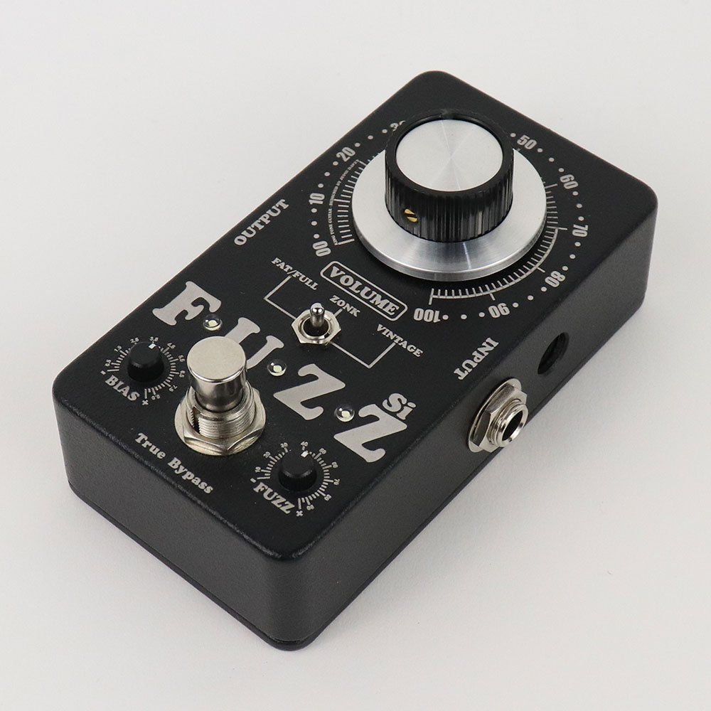 【中古】 KING TONE GUITAR miniFUZZ Si ギターエフェクター 全体