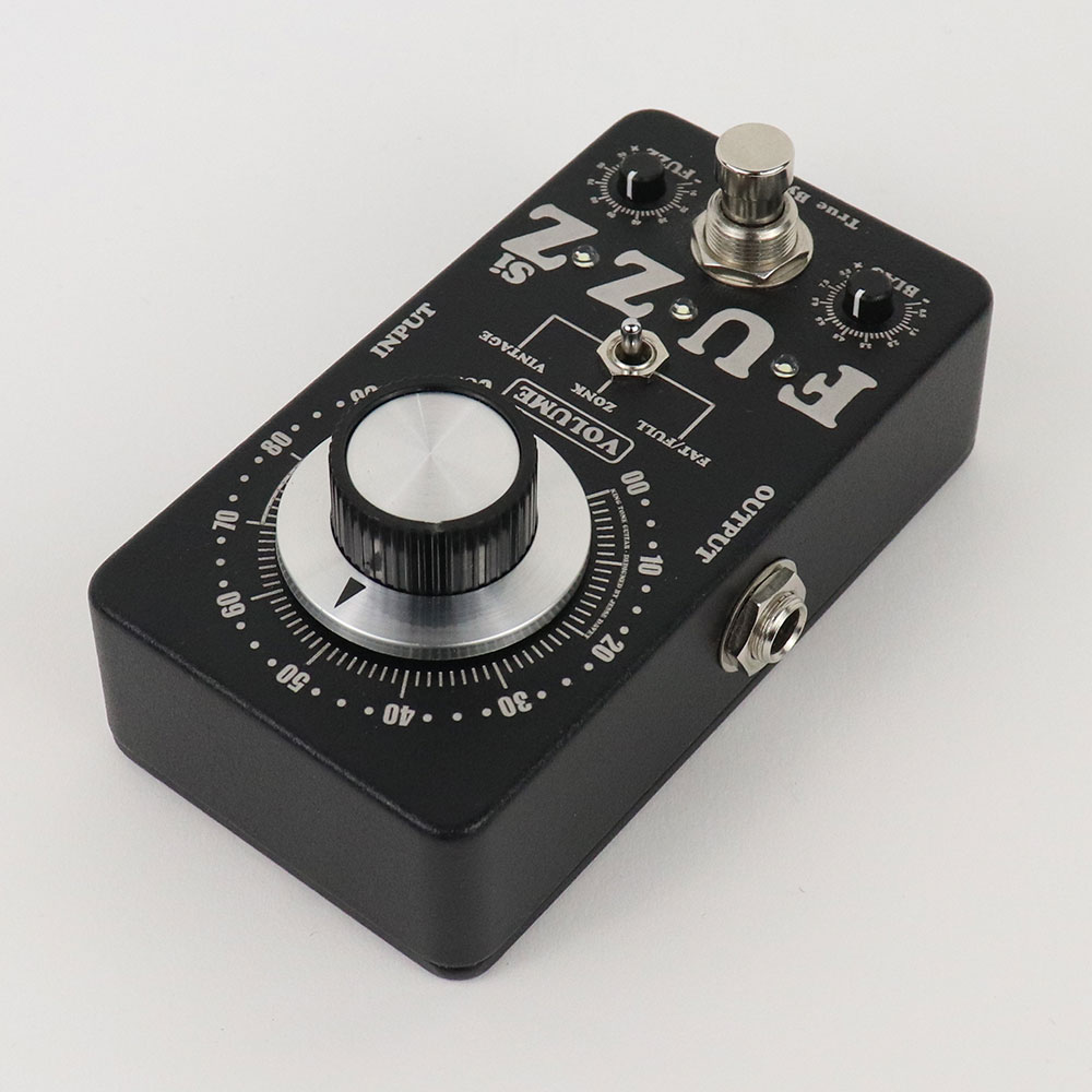 【中古】 KING TONE GUITAR miniFUZZ Si ギターエフェクター 全体