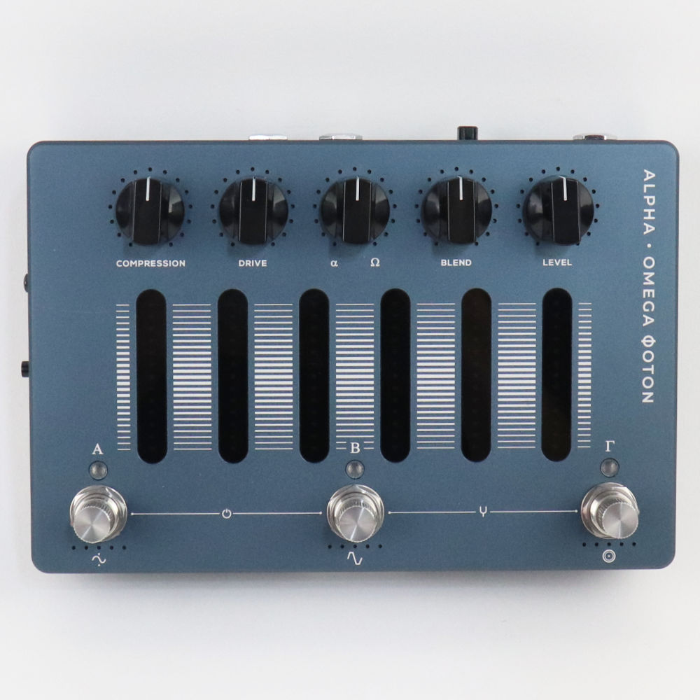 【中古】 Darkglass Electronics ALPHA OMEGA PHOTON ベースプリアンプ IR機能搭載 本体画像