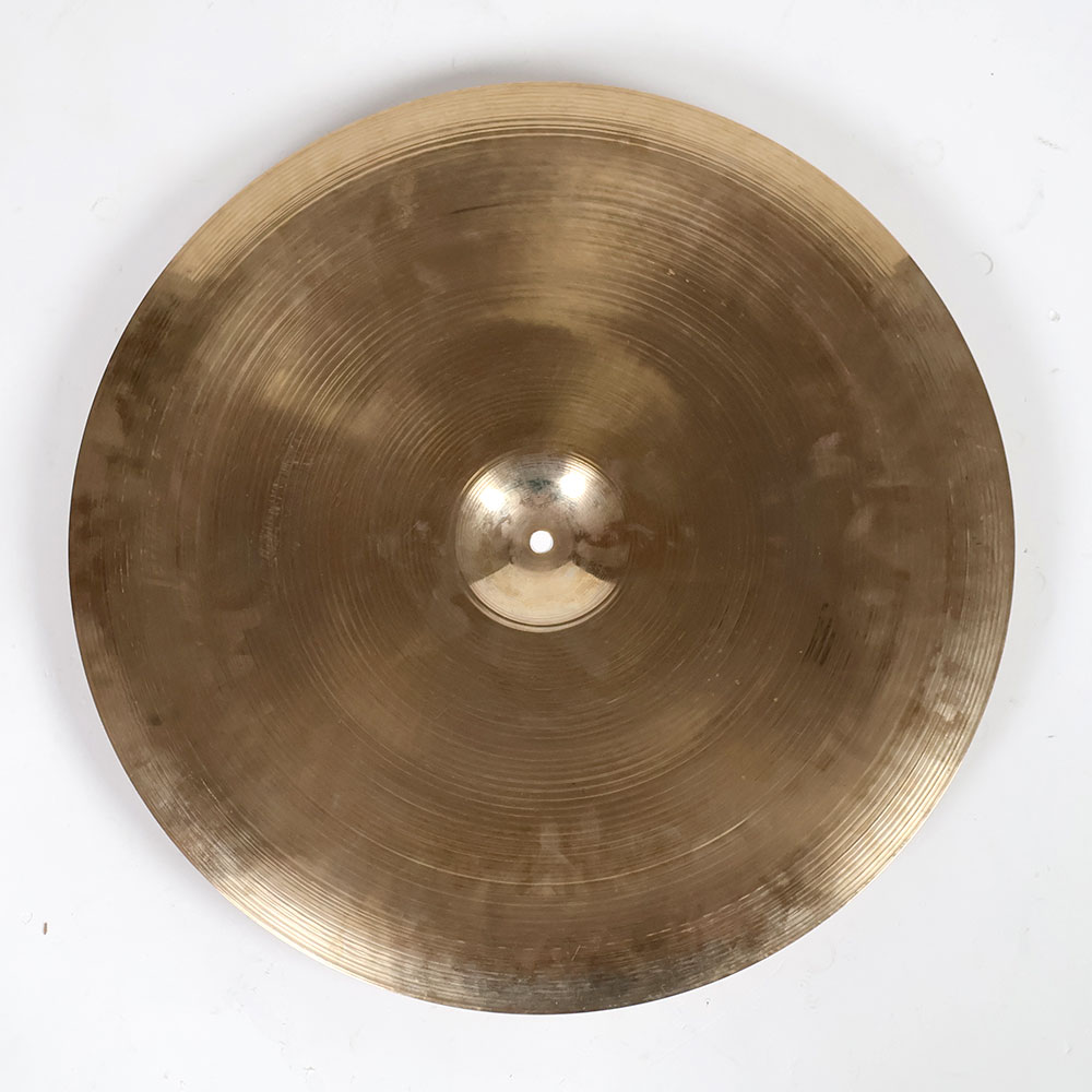 【中古】 チャイナシンバル ジルジャン ZILDJIAN A Zildjian 20インチ チャイナシンバル 裏面