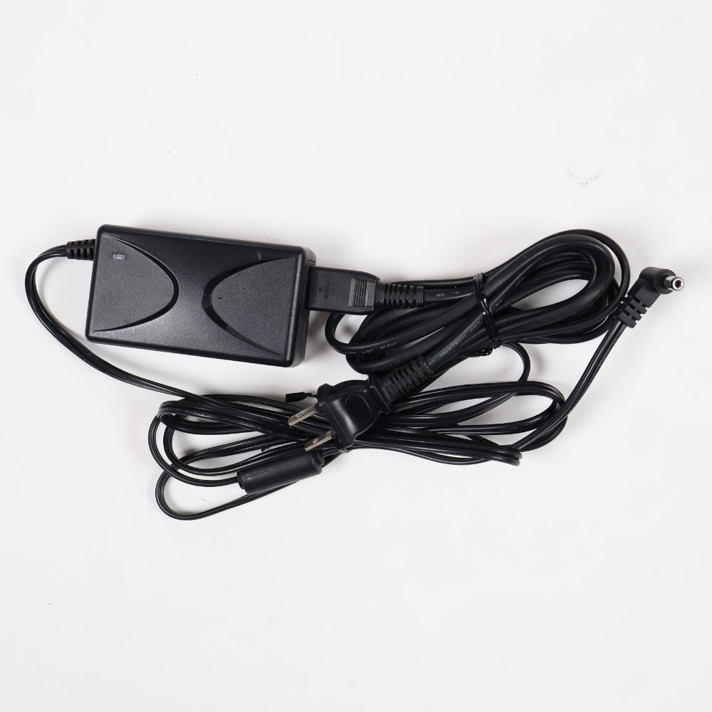 【中古】 ギターアンプ ローランド ROLAND CUBE Street BK 乾電池駆動パフォーマンス用ステレオアンプ ギターアンプ 付属品画像