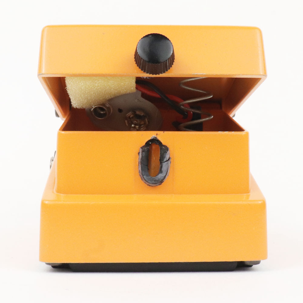 【中古】 ターボディストーション エフェクター BOSS DS-2 Turbo Distortion Made in Japan 日本製 ギターエフェクター 側面