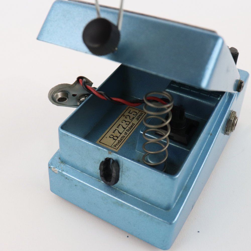 【中古】 コーラス エフェクター BOSS CE-3 Chorus Made in JAPAN ギターエフェクター 電池ボックス