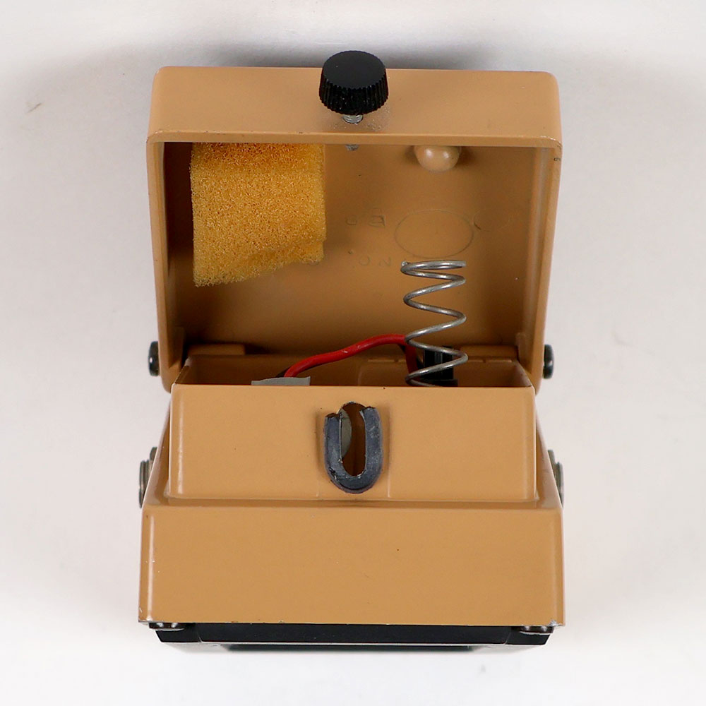 【中古】 オートワウ エフェクター BOSS TW-1 T Wah Made in Japan ギターエフェクター ゴム劣化