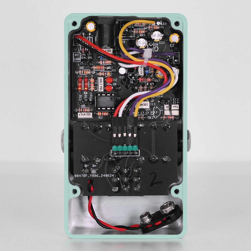 One Control ワンコントロール BJFE in your hand series Shades Of Green O.D. Deluxe オーバードライブ ギターエフェクター 内部画像