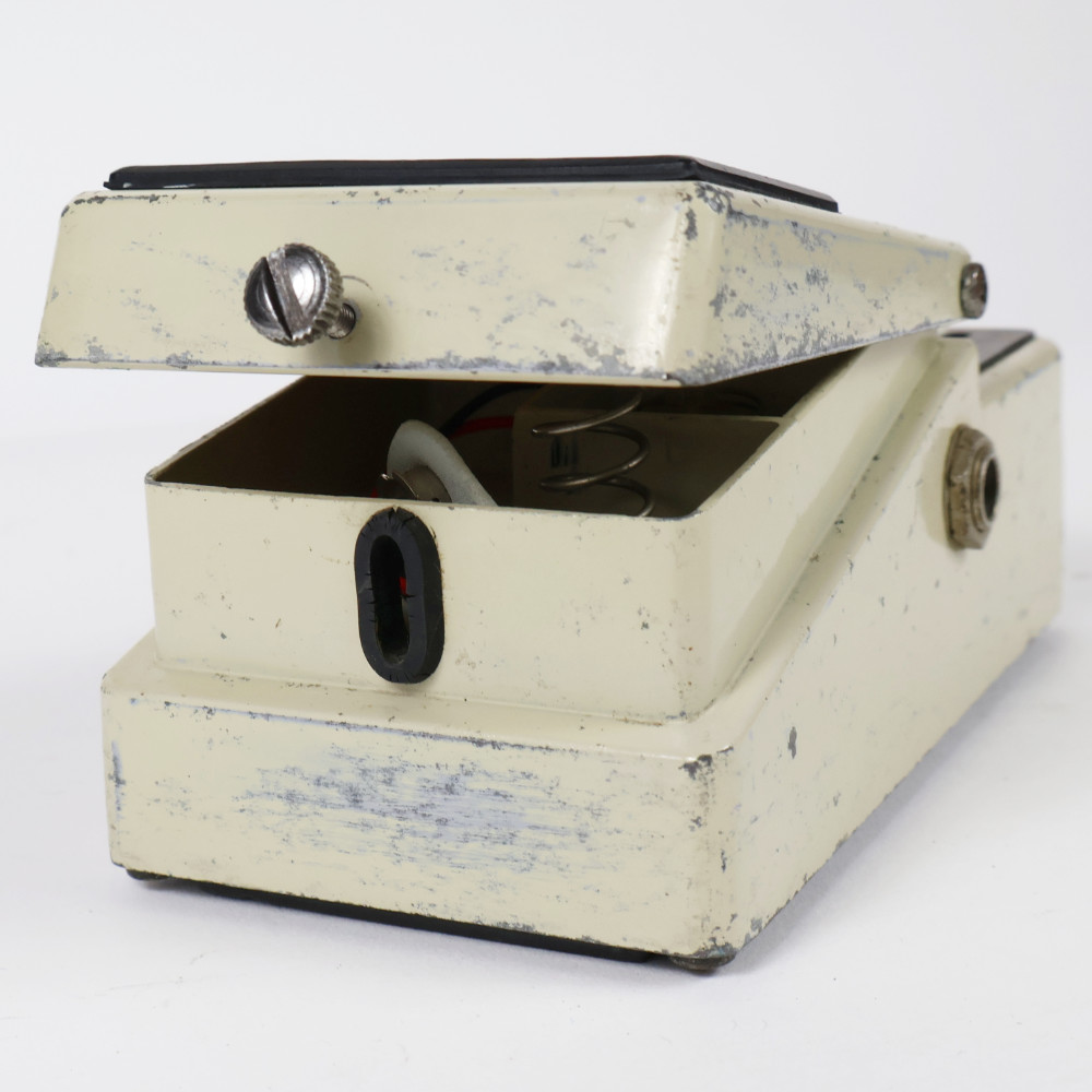 【中古】イコライザー エフェクター BOSS GE-6 Graphic Equalizer 1978年製 Made in Japan Silver Screw 銀ネジ ギターエフェクター 電池ボックスゴムパーツ