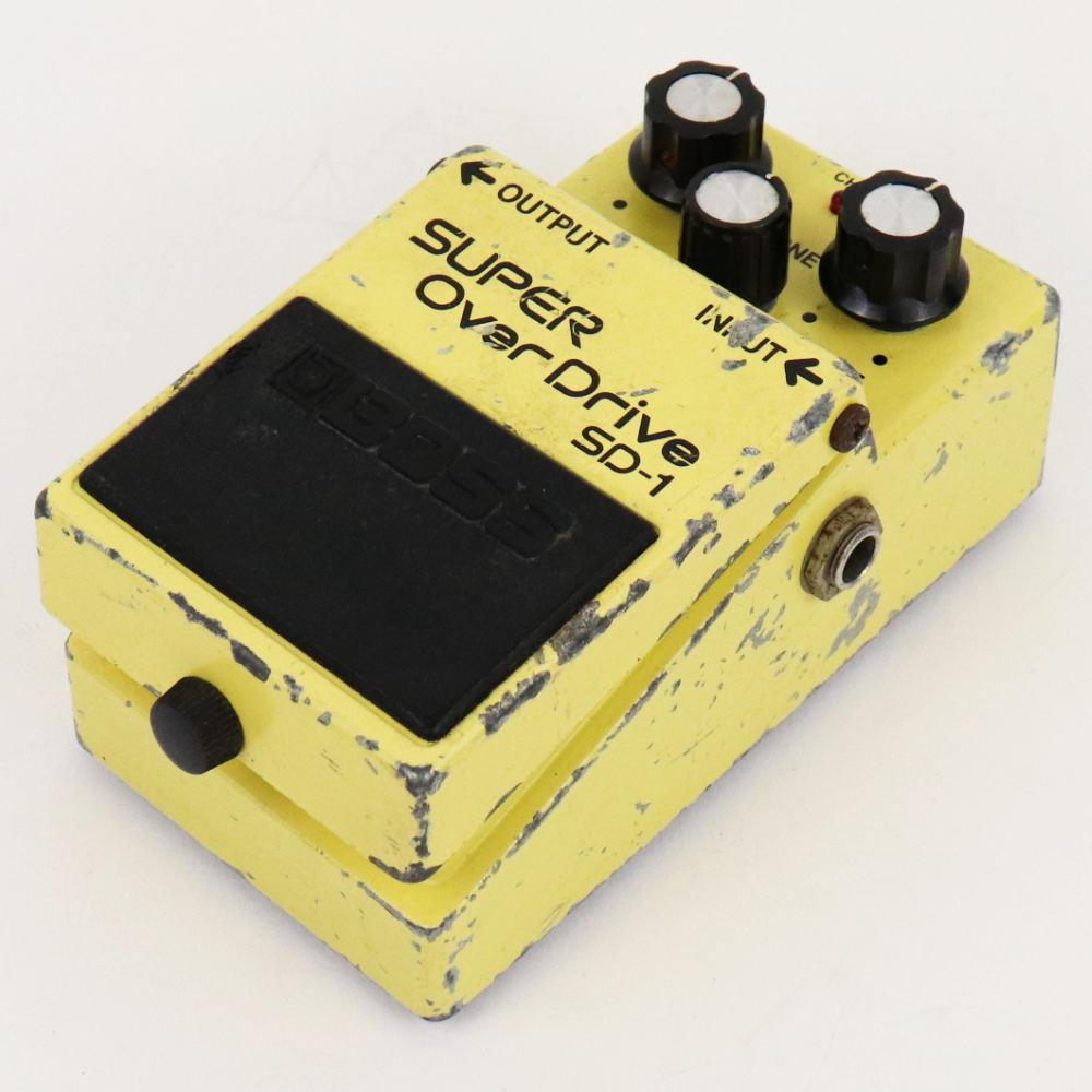 【中古】 スーパーオーバードライブ エフェクター BOSS SD-1 Super Over Drive Made in Japan ギターエフェクター 本体画像 斜め 2