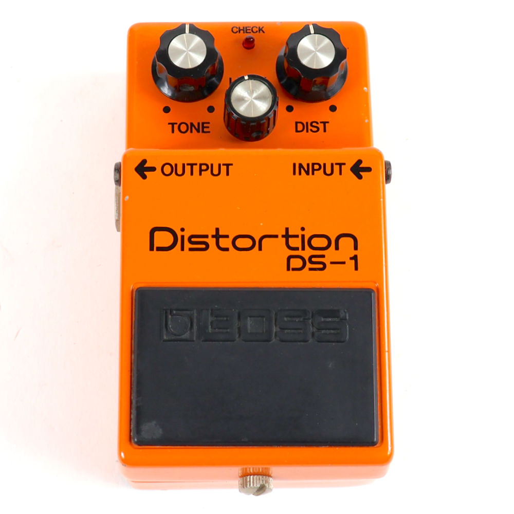 【中古】 ディストーション エフェクター BOSS DS-1 Distortion 1980年製 Made in Japan Silver Screw 銀ネジ ギターエフェクター 正面