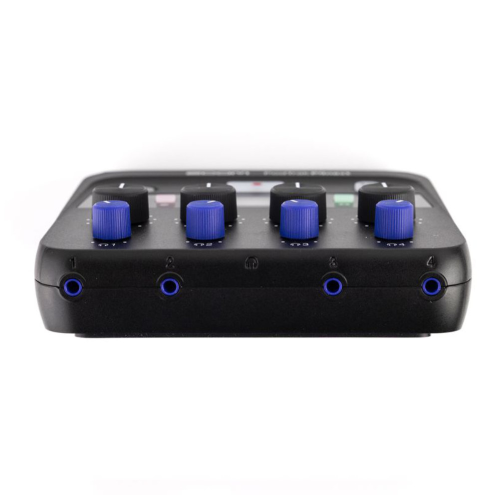 ZOOM ズーム PodTrak P4next ポッドキャストレコーダー 側面