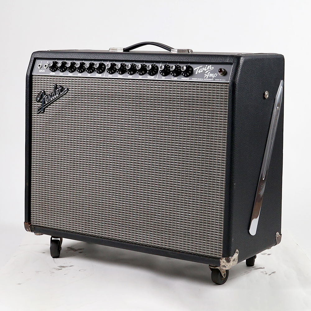 【中古】 ギターアンプ FENDER Twin Amp 全体