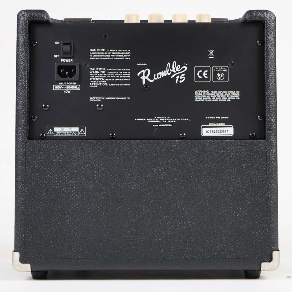 【中古】 Fender Rumble 15 Combo ベースアンプ 小型ベースアンプ 本体画像 裏 
