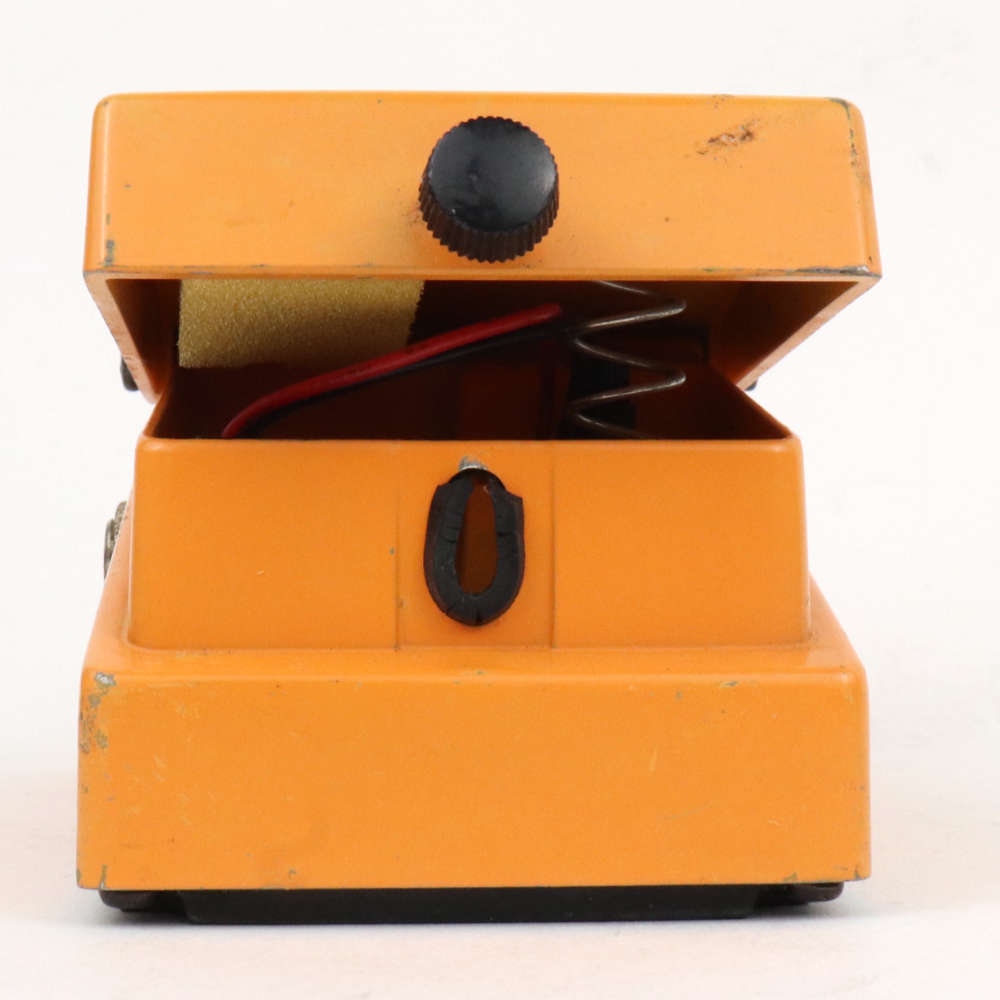 【中古】 ターボディストーション エフェクター BOSS DS-2 Turbo Distortion ギターエフェクター ゴムブッシュ劣化