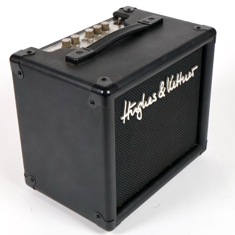 【中古】 オールチューブギターコンボアンプ Hughes&Kettner HUK-TM5/C Tube Meister 5 Combo 左サイド