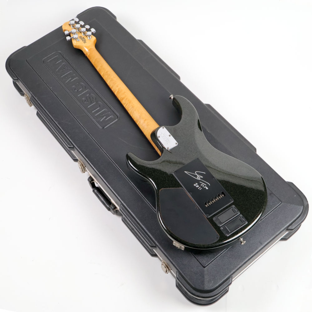 【中古】 エレキギター MUSIC MAN LUKE Black Sparkle Mod. Sustainer搭載 2002年製 ルカサーサイン入り Steve Lukather Signature ミュージックマン ルーク スティーブ・ルカサーモデル ボディバック