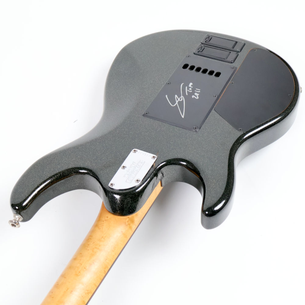 【中古】 エレキギター MUSIC MAN LUKE Black Sparkle Mod. Sustainer搭載 2002年製 ルカサーサイン入り Steve Lukather Signature ミュージックマン ルーク スティーブ・ルカサーモデル ネックジョイント側