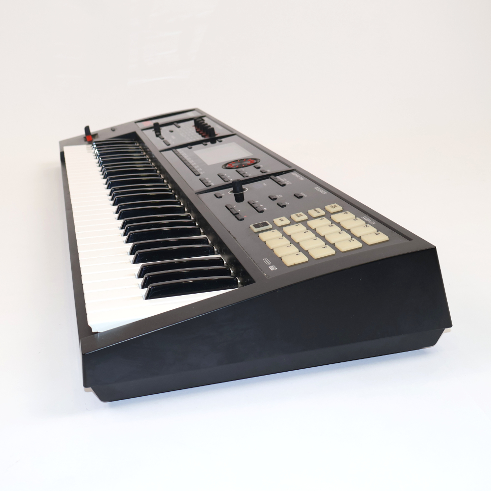 【中古】 ROLAND FA-06 Music Workstation シンセサイザー 詳細画像
