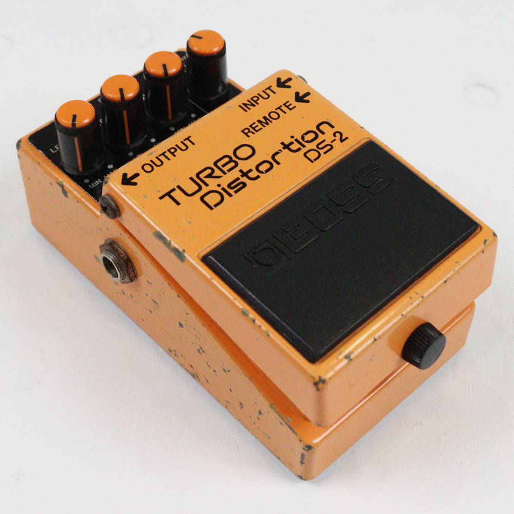 【中古】 ターボディストーション エフェクター BOSS DS-2 Turbo Distortion ギターエフェクター 本体画像 斜め 2