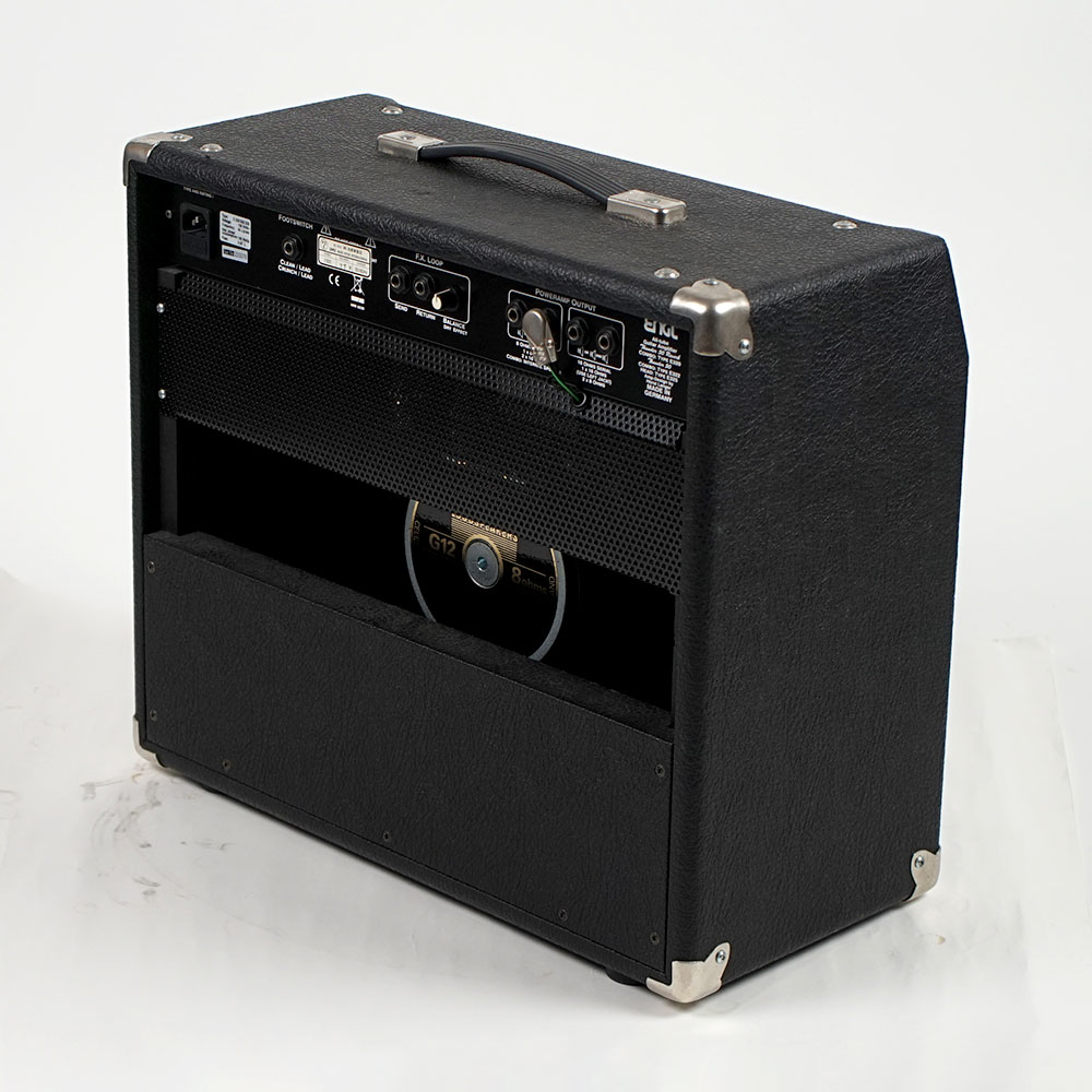 【中古】ギターアンプ ENGL Thunder 50 Reverb E320 COMBO 全体