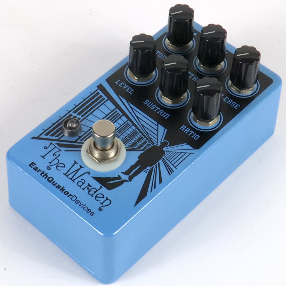 【中古】 EarthQuaker Devices アースクエイカーデバイセス EQD The Warden ギターエフェクター コンプレッサー 全体