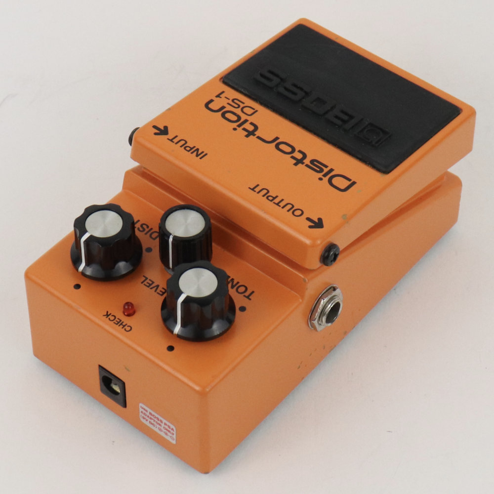 【中古】ディストーション エフェクター BOSS DS-1 Distortion ギターエフェクター 全体