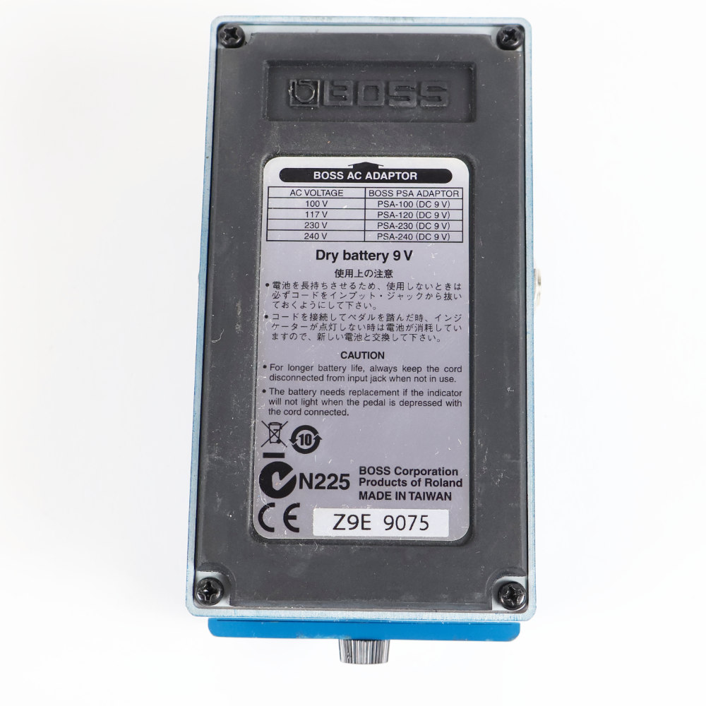 【中古】 オーバードライブ エフェクター BOSS BD-2W Blues Driver ギターエフェクター ブルースドライバー 裏面