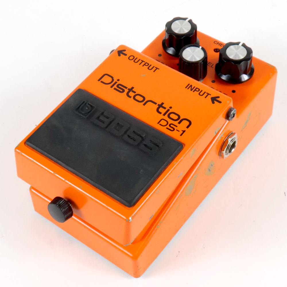 【中古】ディストーション エフェクター BOSS DS-1 Distortion ギターエフェクター 右サイド