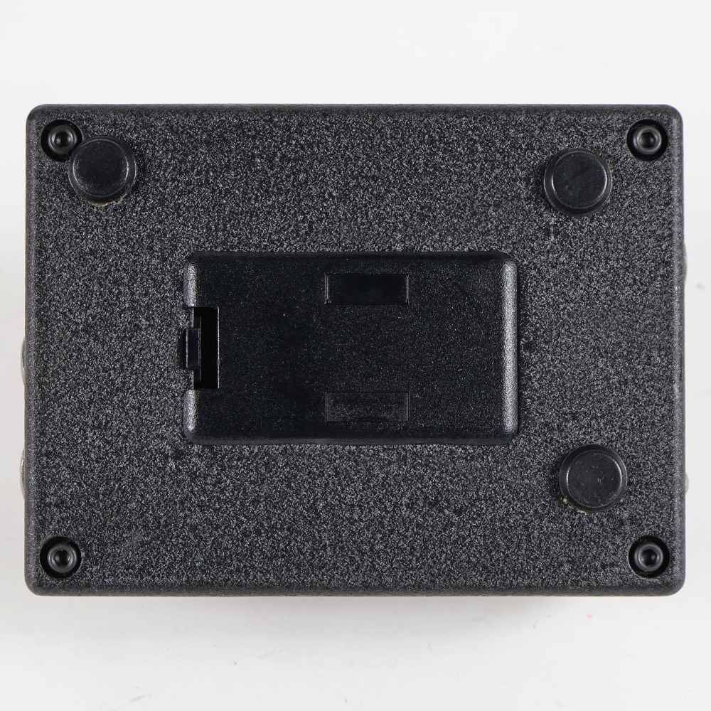 【中古】 ベース用ダイレクトボックス MXR M80 Bass D.I.＋ ベースディストーション ベースエフェクター 本体画像 裏 