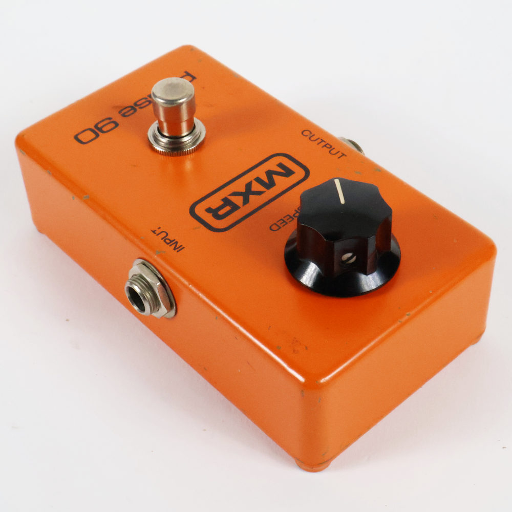 【中古】 フェイザー ヴィンテージ エフェクター MXR phase90 Block Logo 1980年 ギターエフェクター 本体画像 斜め