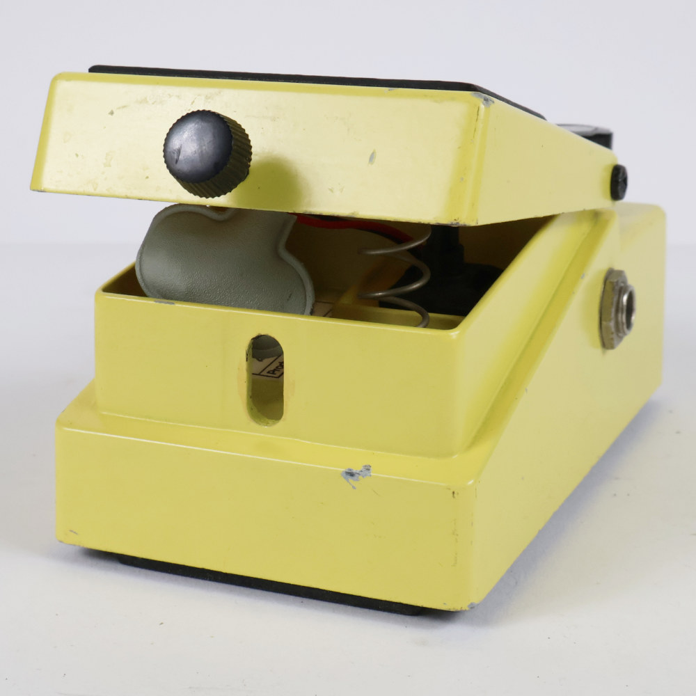 【中古】 スーパーオーバードライブ エフェクター BOSS SD-1 Super Over Drive Made in Japan ギターエフェクター 電池ボックスゴムパーツ