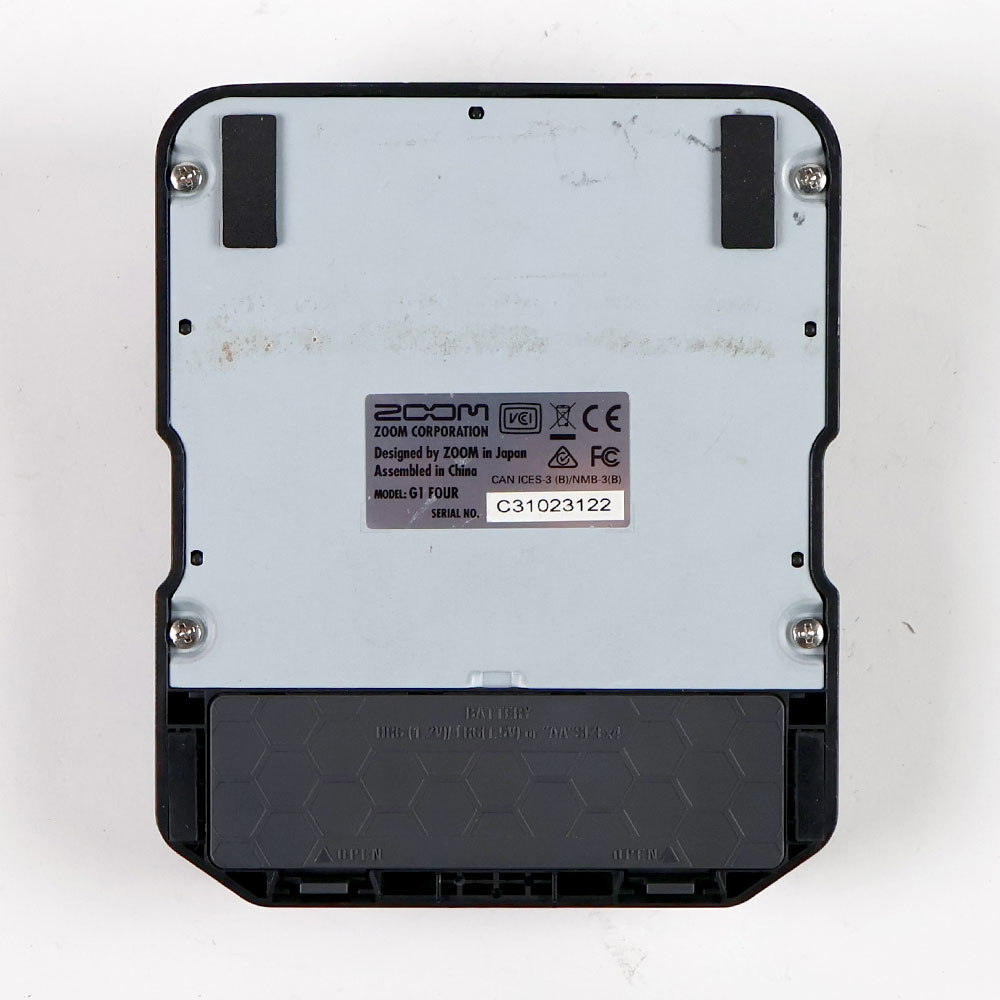 【中古】 ズーム ZOOM G1 FOUR ギターマルチエフェクター 裏面
