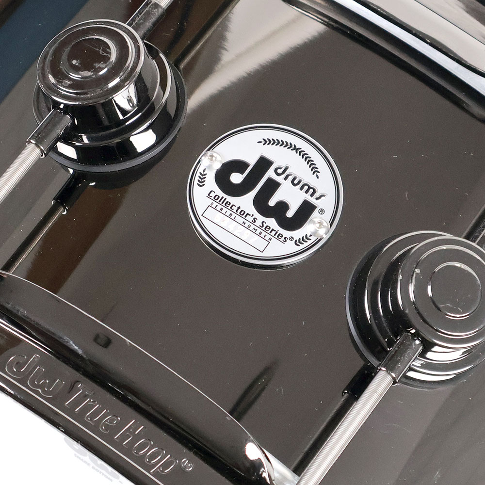 【中古】 スネアドラム DW Collector’s Black Nickel over Brass Snare 14x6.5 エンブレム