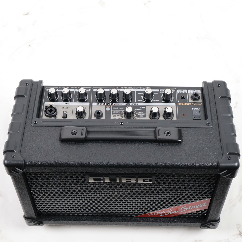 【中古】 ギターアンプ ローランド ROLAND CUBE Street BK 乾電池駆動パフォーマンス用ステレオアンプ ギターアンプ コントロール