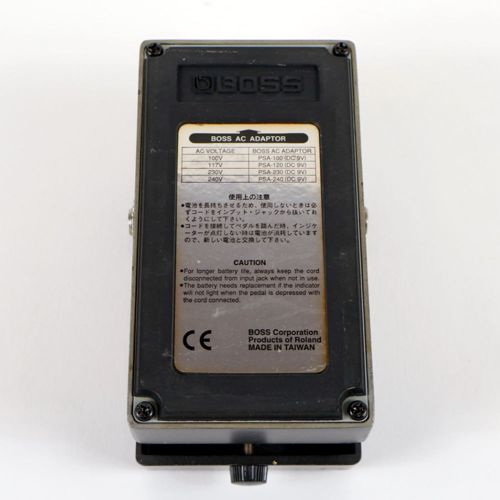 【中古】メタルゾーン エフェクター BOSS MT-2 Metal Zone ボス ギターエフェクター 裏面