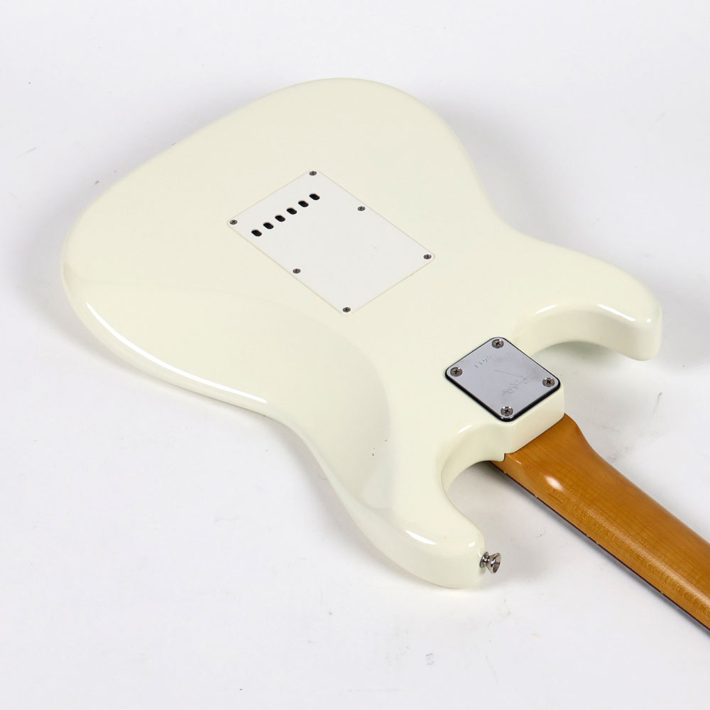 【中古】 エレキギター Vanzandt  STV-R2 Vintage White 2017年製 ST 60sスタイル アルダーボディー マダガスカルローズウッド指板 ヴァンザント ボディ