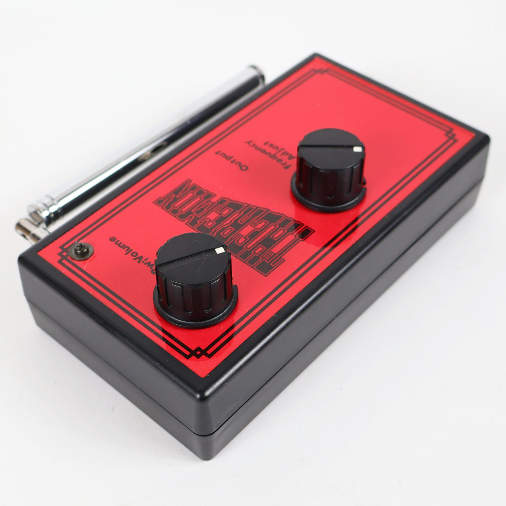 【中古】  エフェクター Ishibashi Theremin テルミン 石橋楽器 本体画像 斜め 
