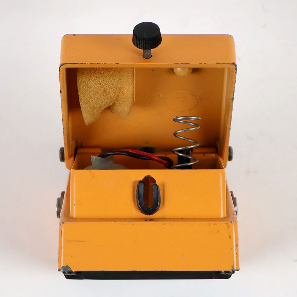 【中古】スーパーフィードバッカー ディストーション エフェクター BOSS DF-2 Made in Japan SUPER Feedbacker&Distortion ゴムブッシュ劣化