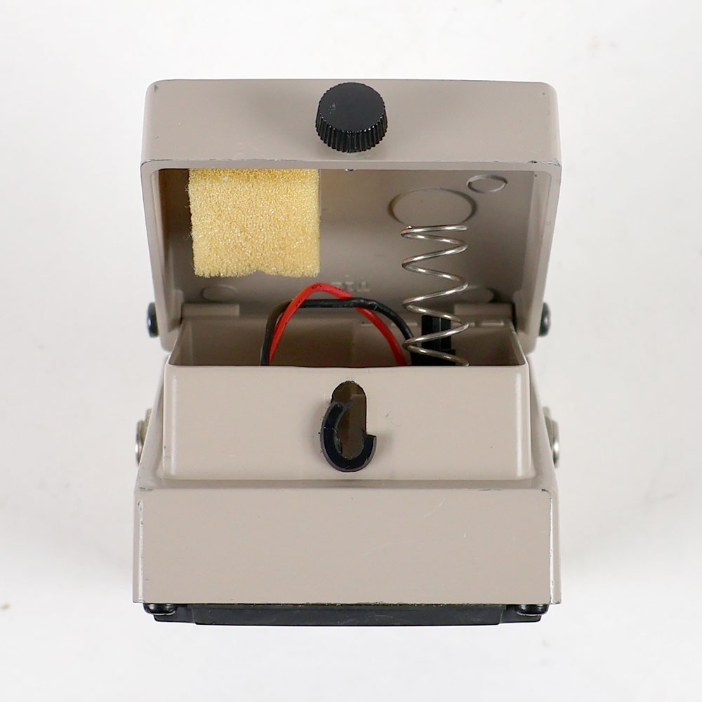 【中古】イコライザー エフェクター BOSS GEB-7 Bass Equalizer ベースエフェクター ゴムブッシュ劣化