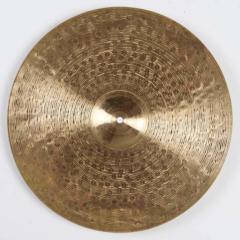 【中古】 クラッシュシンバル パイステ PAISTE Signature Traditionals Extra Thin 18インチ 本体画像 裏