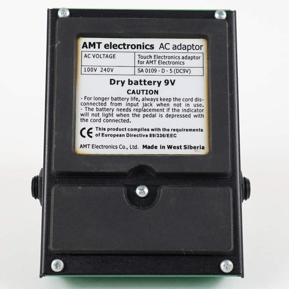 【中古】 ディストーション AMT ELECTRONICS BRITISH SOUND DISTORTION VOMBO EMULATOR ギターエフェクター 本体画像 裏