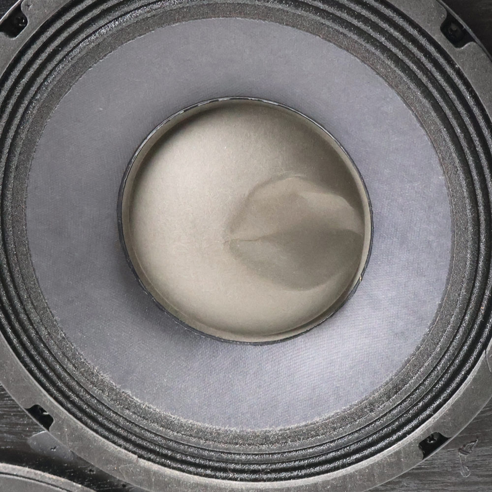 【中古】 Fender Rumble 500 Combo ベースアンプ ウーハー凹み